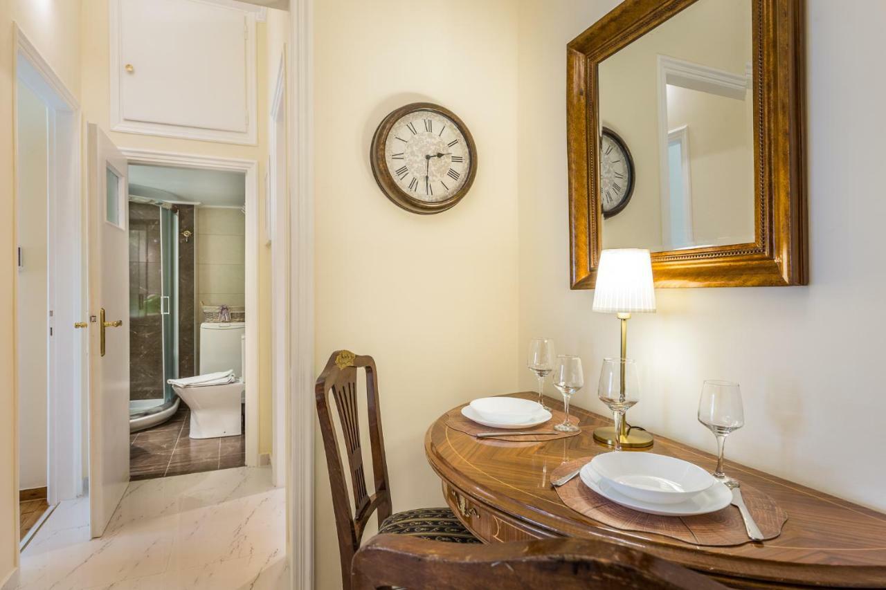 Chic Flat In Kolonaki Next To American Embassy Апартаменты *