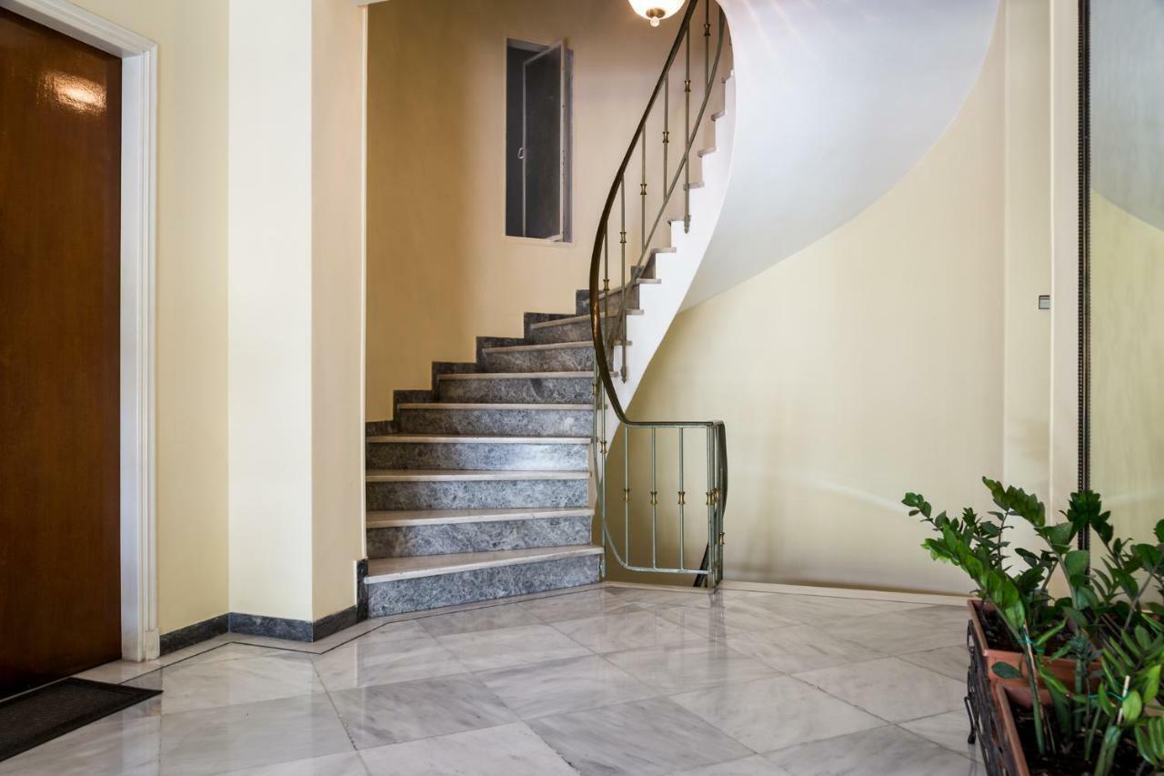 Апартаменты Chic Flat In Kolonaki Next To American Embassy Афины
